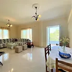 Iremia Spacious For Family Holidays * Влёра