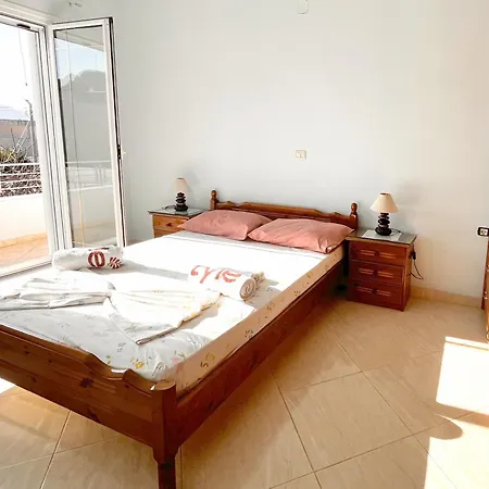 Iremia Spacious For Family Holidays