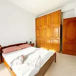 Appartamento Iremia Spacious For Family Holidays *