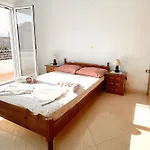 Iremia Spacious For Family Holidays