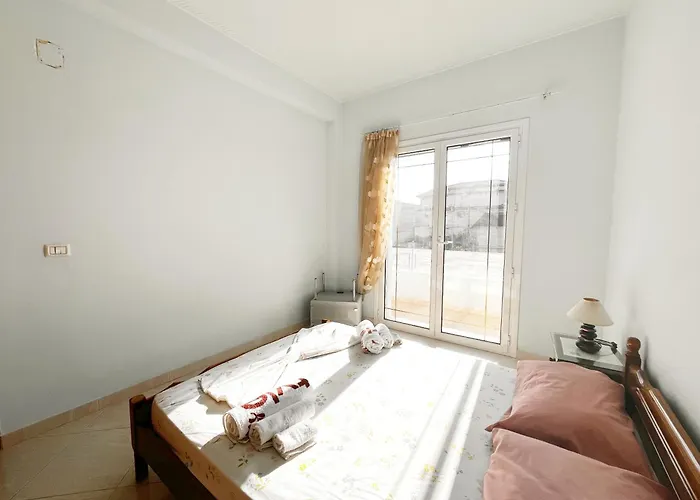 Villa Iremia Spacious Apartment For Family Holidays