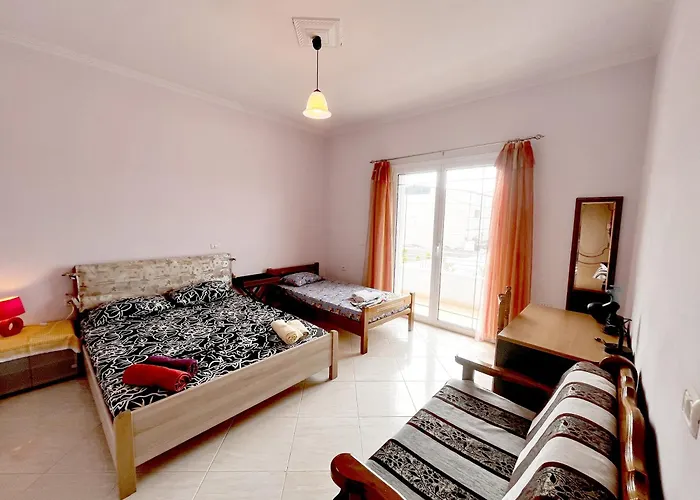 Iremia Family Holidays Apartment Vlorë